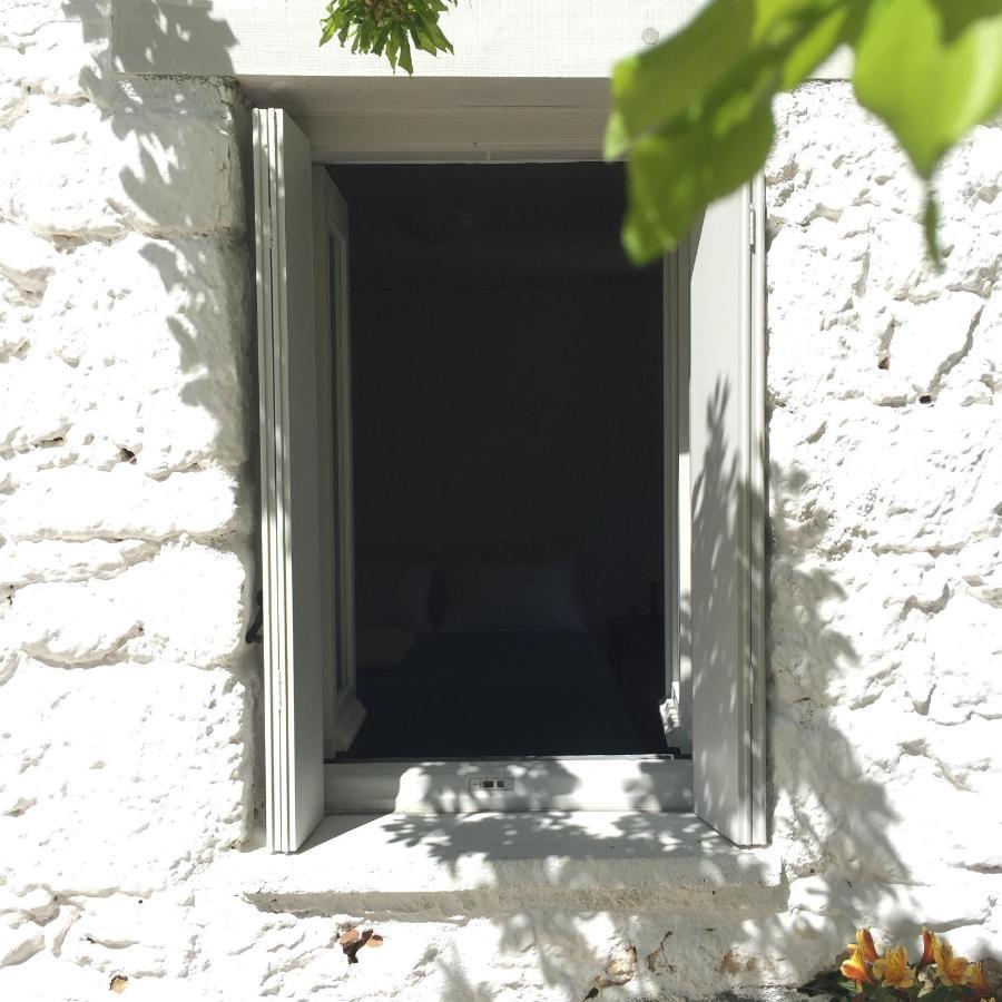 Aνεξάρτητη Παραδοσιακή Πέτρινη Κατοικία Corinth Exterior photo
